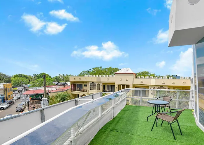 Surfo House Hotel & Hostel Tamarindo