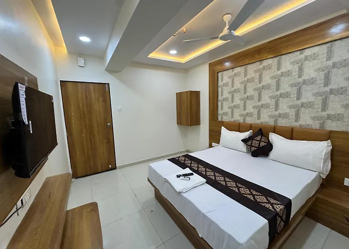 Hotel Signature Ankleshwar