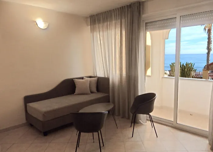 Hotel Kaly Vintimille