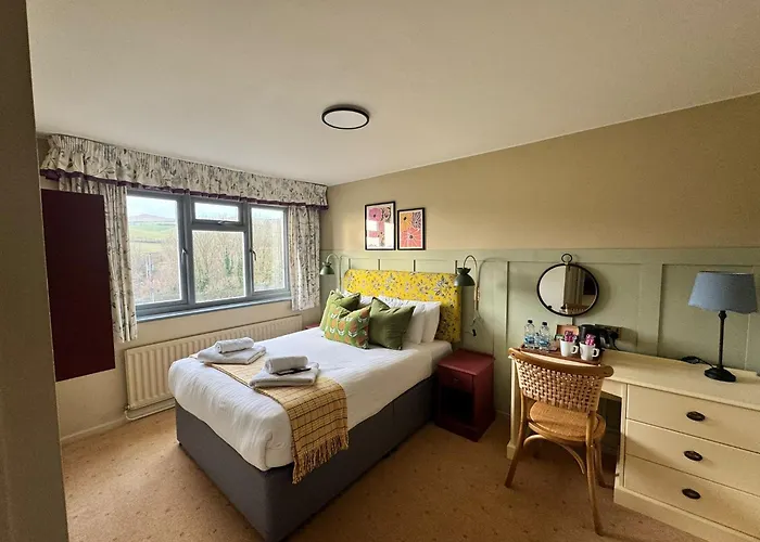 Eype'S Mouth Country Hotel Bridport