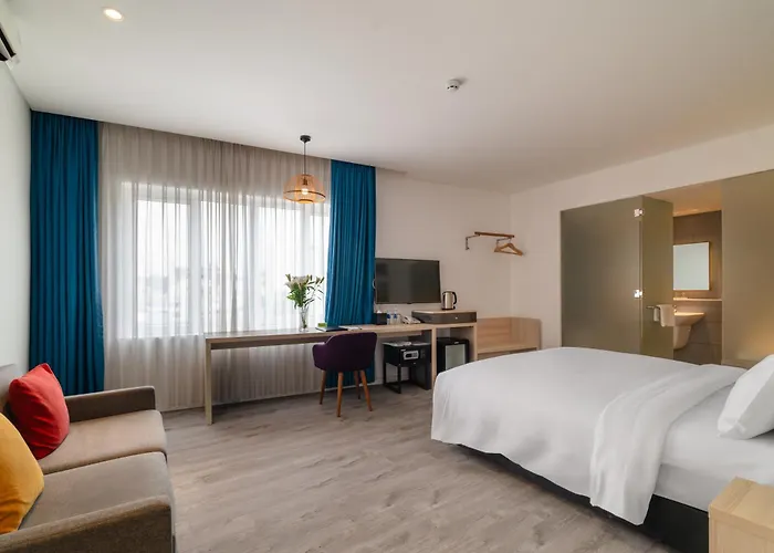 Liberty Hotel Saigon Greenview Ho-Chi-Minh-Stadt