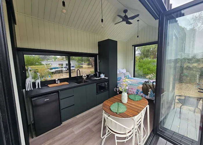 Halls Haven Holiday Units Halls Gap