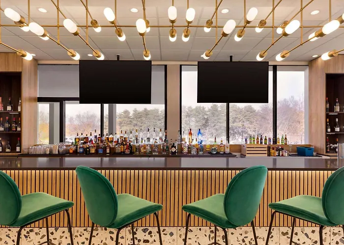 Wyndham Garden Atlanta Airport Hotel College Park