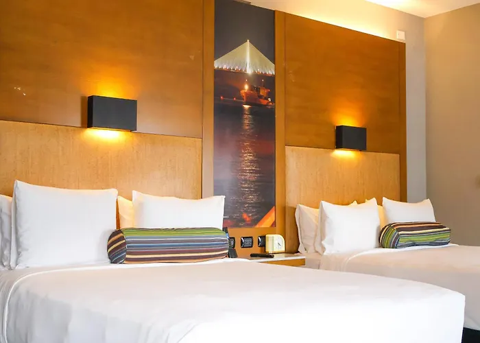 Aloft Panama Hotel