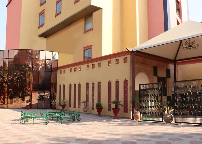 Pink Pearl Hotel By Chokhi Dhani Jaipur