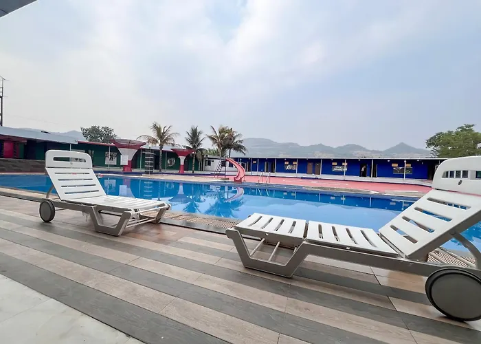 007 Universe Resorts And Spa Karjat