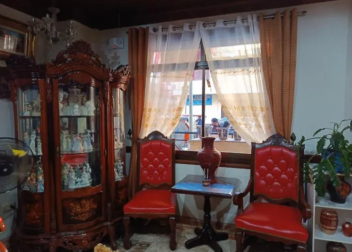 Hotel Elinas And Restaurant Tuguegarao City