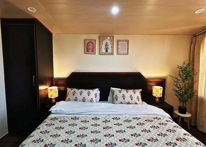 Himalayan Hideaway Bed & Breakfast Shimla