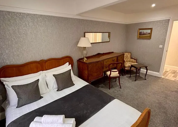 Juniper Berry Hotel Southampton