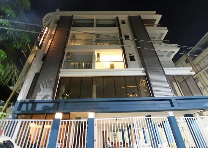Hotel O Silver Key Deshapriya Park Near Kalighat Kali Temple Kolkata
