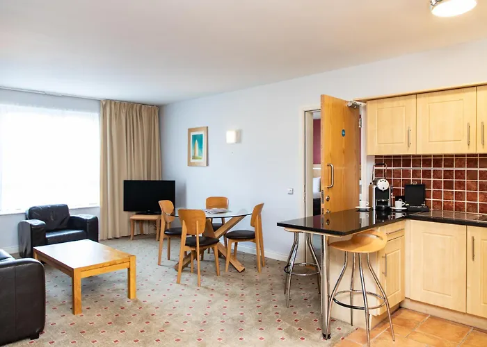 Lahinch Coast Hotel And Suites