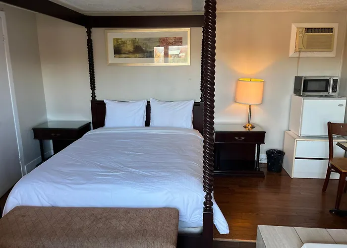 Motel Clair Mont Sainte-Agathe-des-Monts