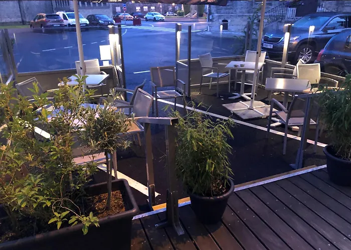Hotel - Restaurant Au Tonnelier Bergues