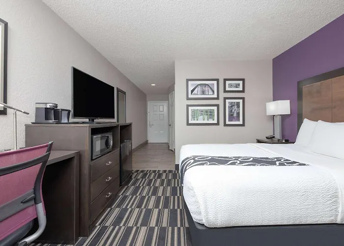 La Quinta Inn By Wyndham El Dorado