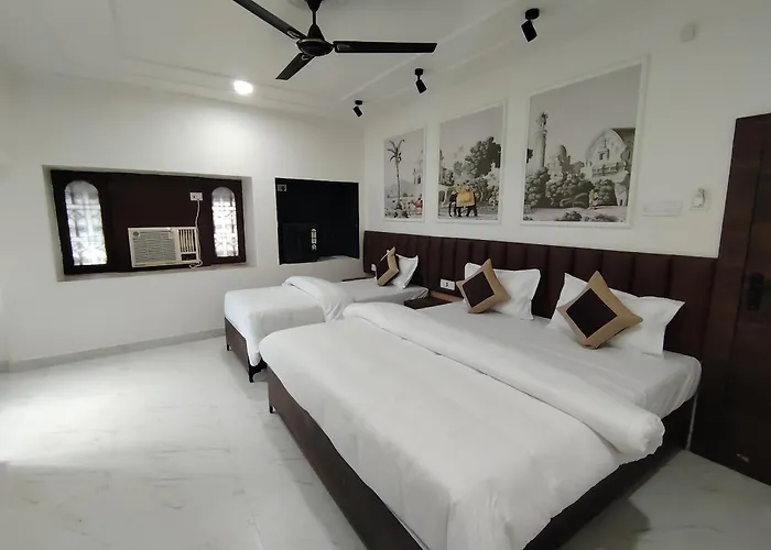 Hotel Mrk Varanasi