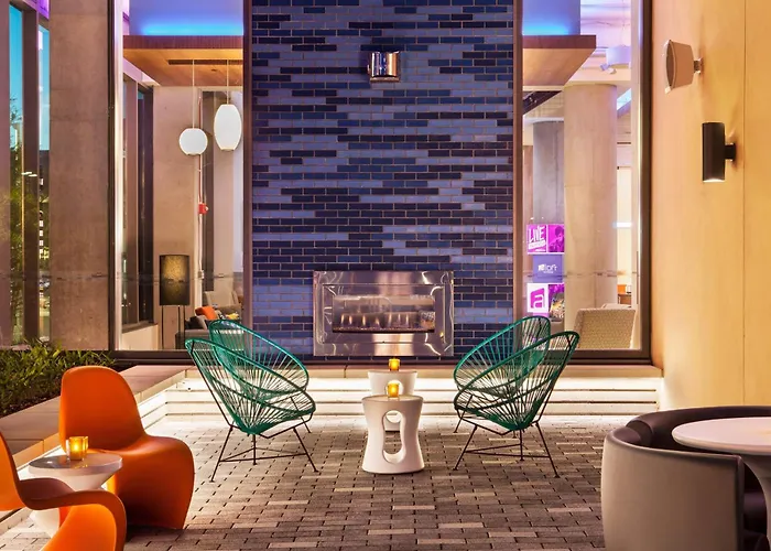Hotel Aloft By Marriott Boston Seaport District