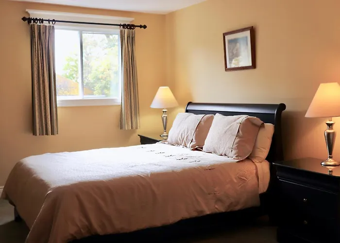 Shining Waters Country Inn Cavendish