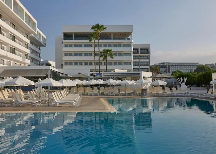 Atlantica Sancta Napa Resort Ajía Nápa