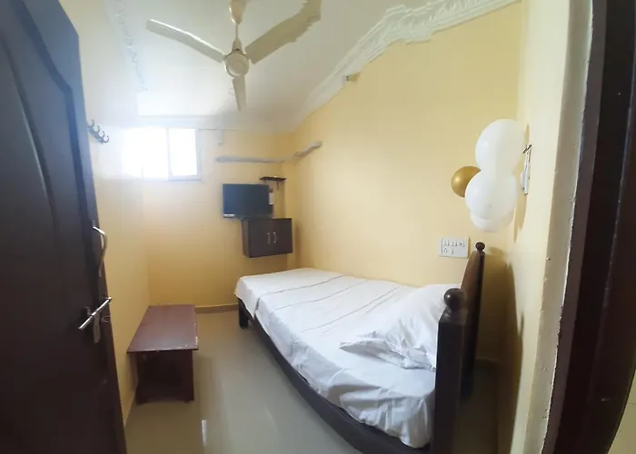 Msn Residency Hotel Srikalahasti