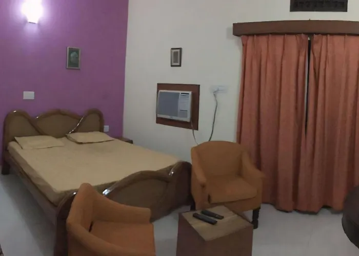 Gautama Hotel Khajuraho
