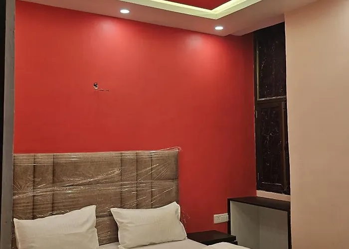 Adikeshav Guest House Varanasi
