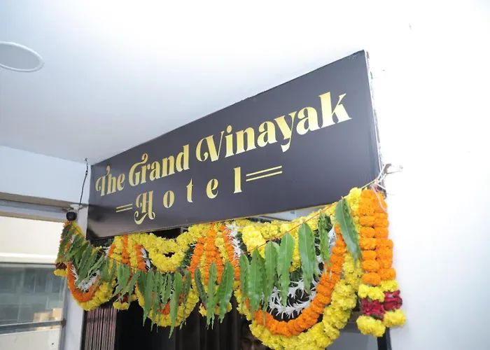 The Grand Vinayak Hotel Surat