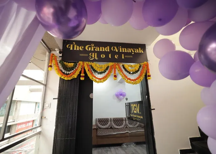 The Grand Vinayak Hotel Surat