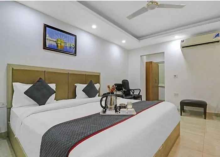 Hotel Royal Mahal Delhi Airport New Delhi