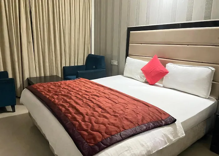 Ek Noor Hotel Residency Mohali