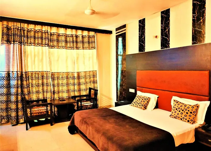 Hotel Sunshine Park -- Near Anand Vihar Railway Station Ghaziabad