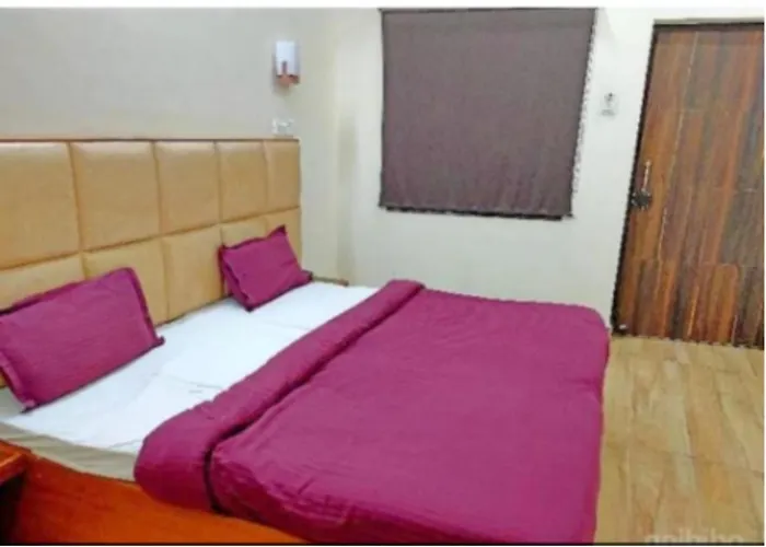 Hotel Basera Guest House, Saharanpur
