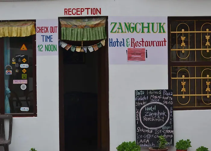 Hotel Zangchuk Kaza