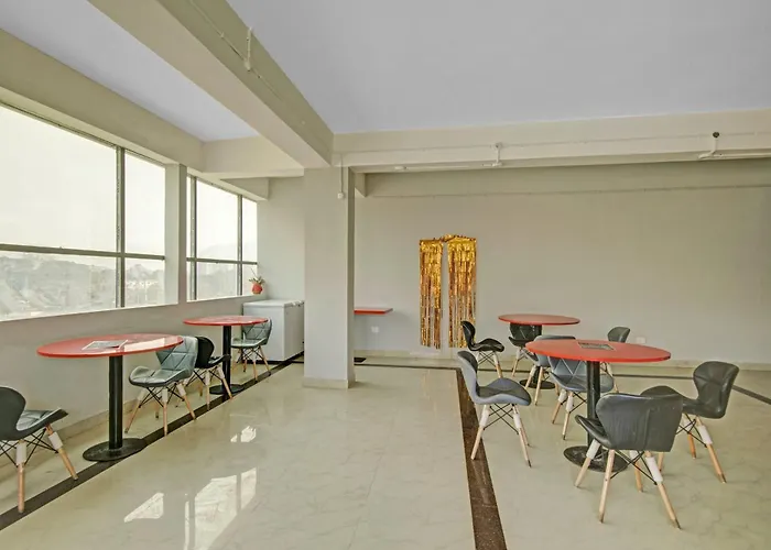 Capital O Penthouse Hotel Guwahati