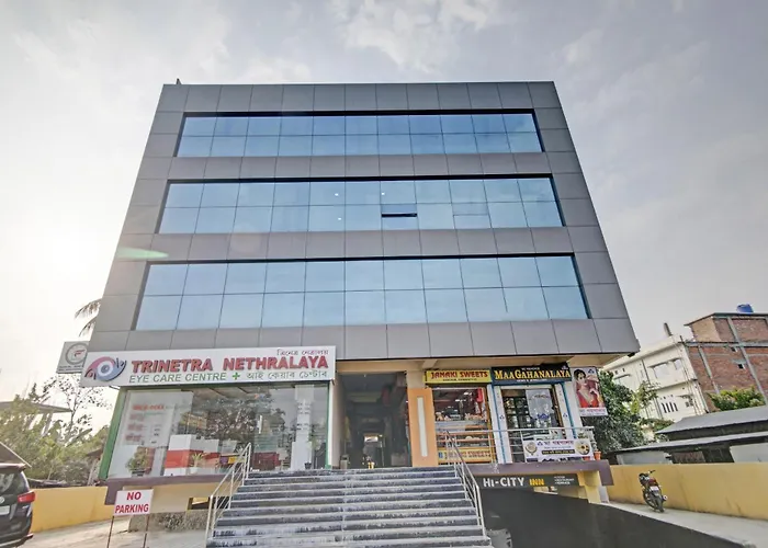 Capital O Penthouse Hotel Guwahati