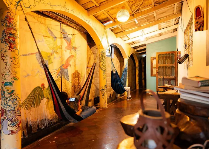 Stella Hostal - Central Park Copan
