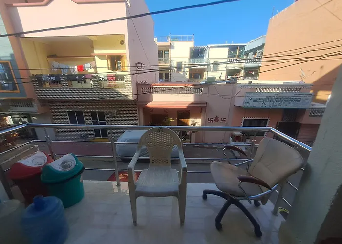 Narmada Guest House Indore