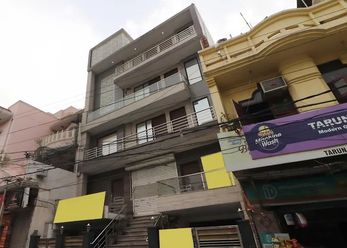 Hotel O Pari Residency New Delhi