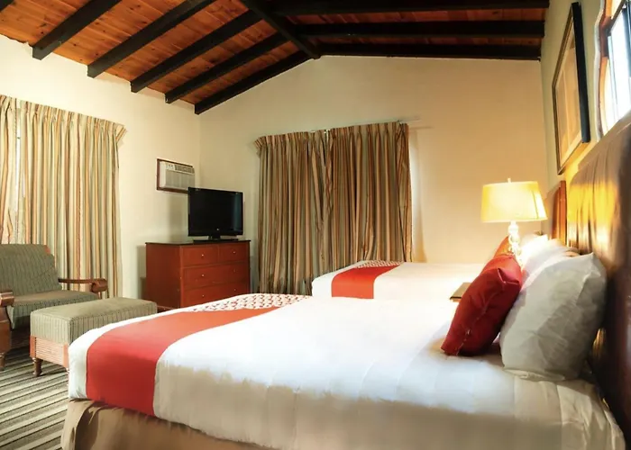Hacienda Corteza Rosarito