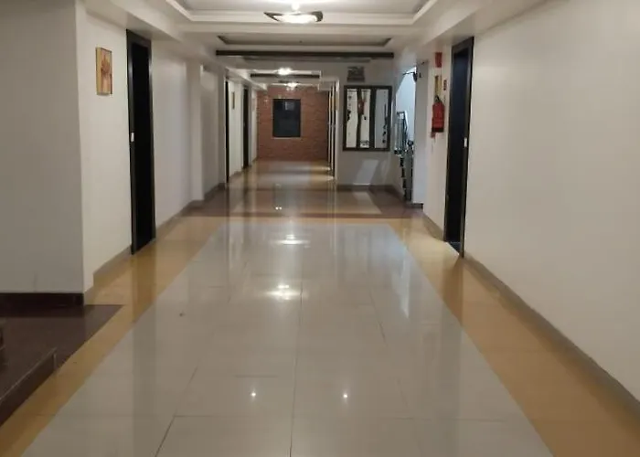 Surya Continental Hotel Lucknow