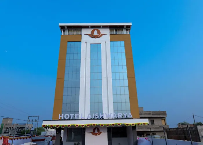 Hotel Aishwarya Akalkot