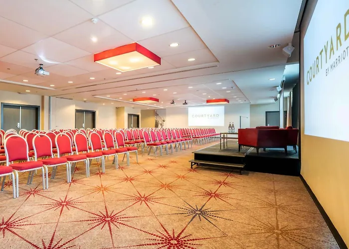 Courtyard By Marriott Brussels Otel