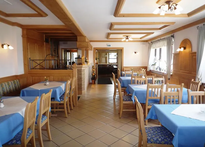 Hotel Drei Kronen Burgkunstadt