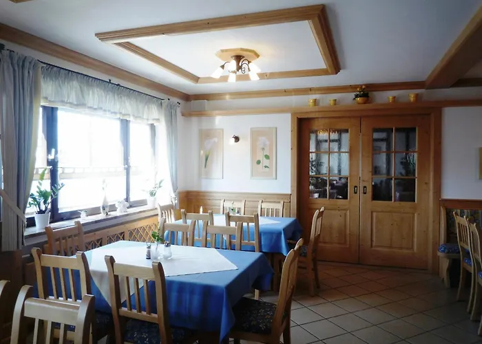 Hotel Drei Kronen Burgkunstadt