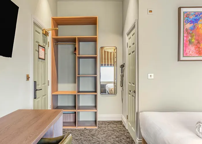Clapham Guest House London