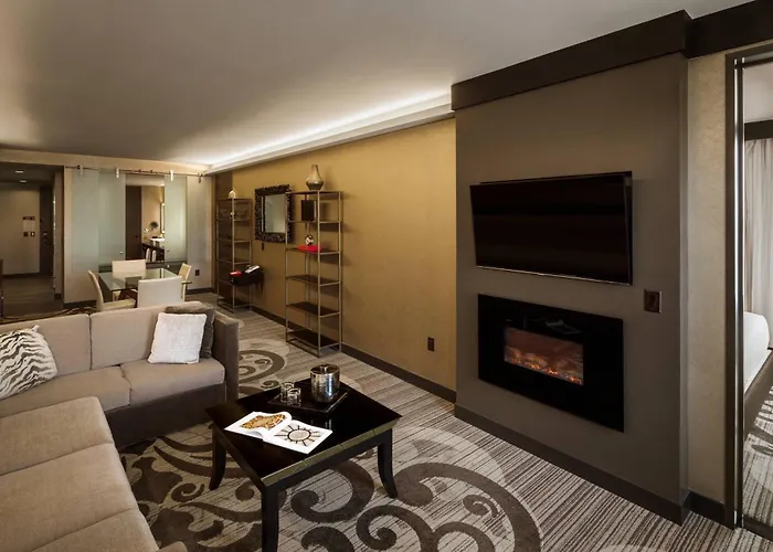 Hotel Metropolitan At The 9, Autograph Collection Cleveland