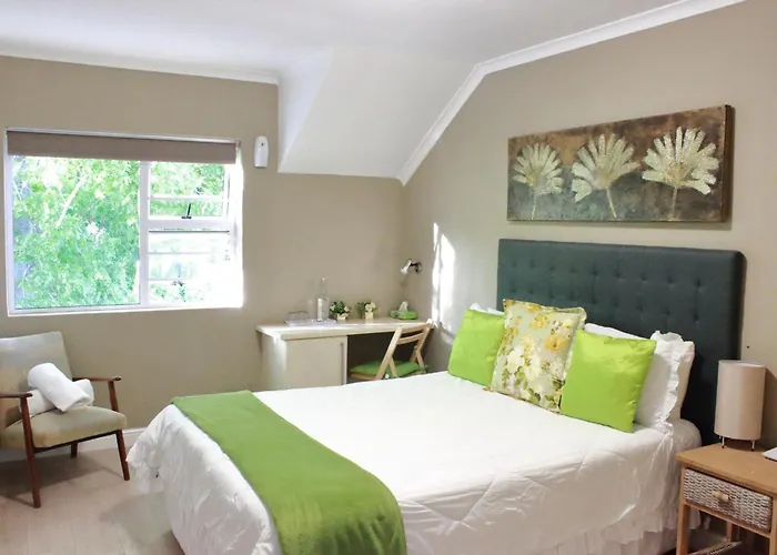 Milas Place Somerset West