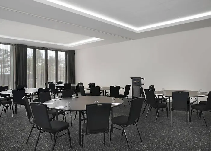 Hotel Courtyard By Marriott Brisbane South Bank
