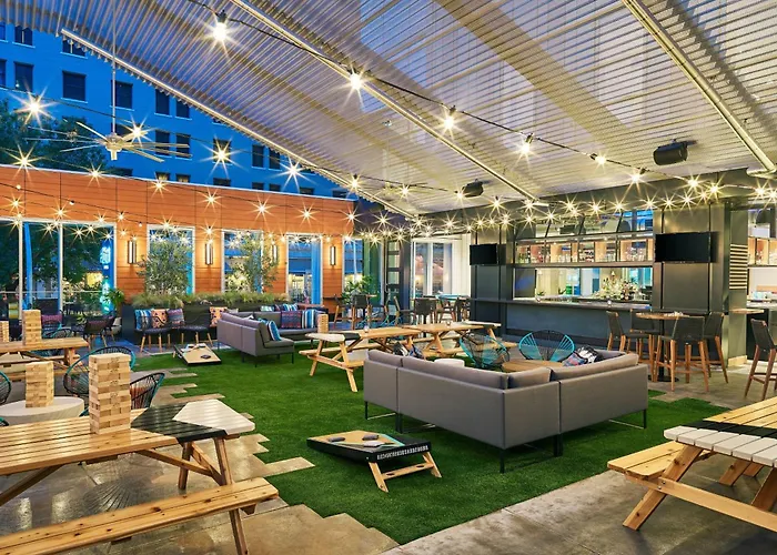 Hotel Aloft Austin Downtown