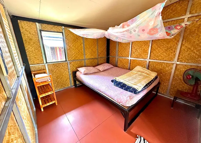 Twin Hut Hotel Pai
