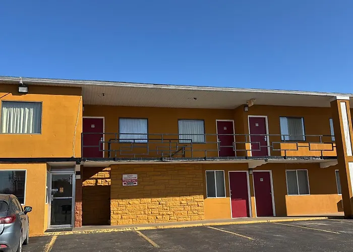 Economy Inn & Suites Harrisburg